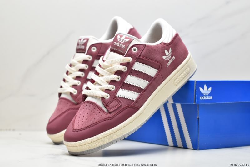 Adidas Sneakers